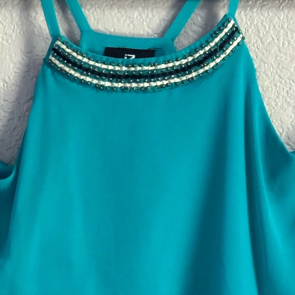 Sleeveless top XL - Picture 2 of 3